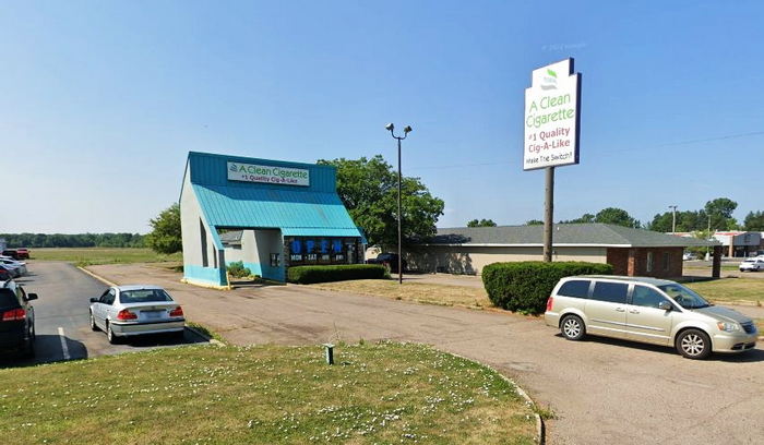 Hot n Now Hamburgers - Owosso - 1700 E Main St
